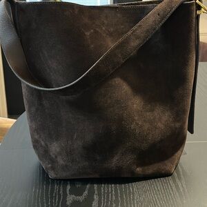 Madewell Essential Bucket Tote